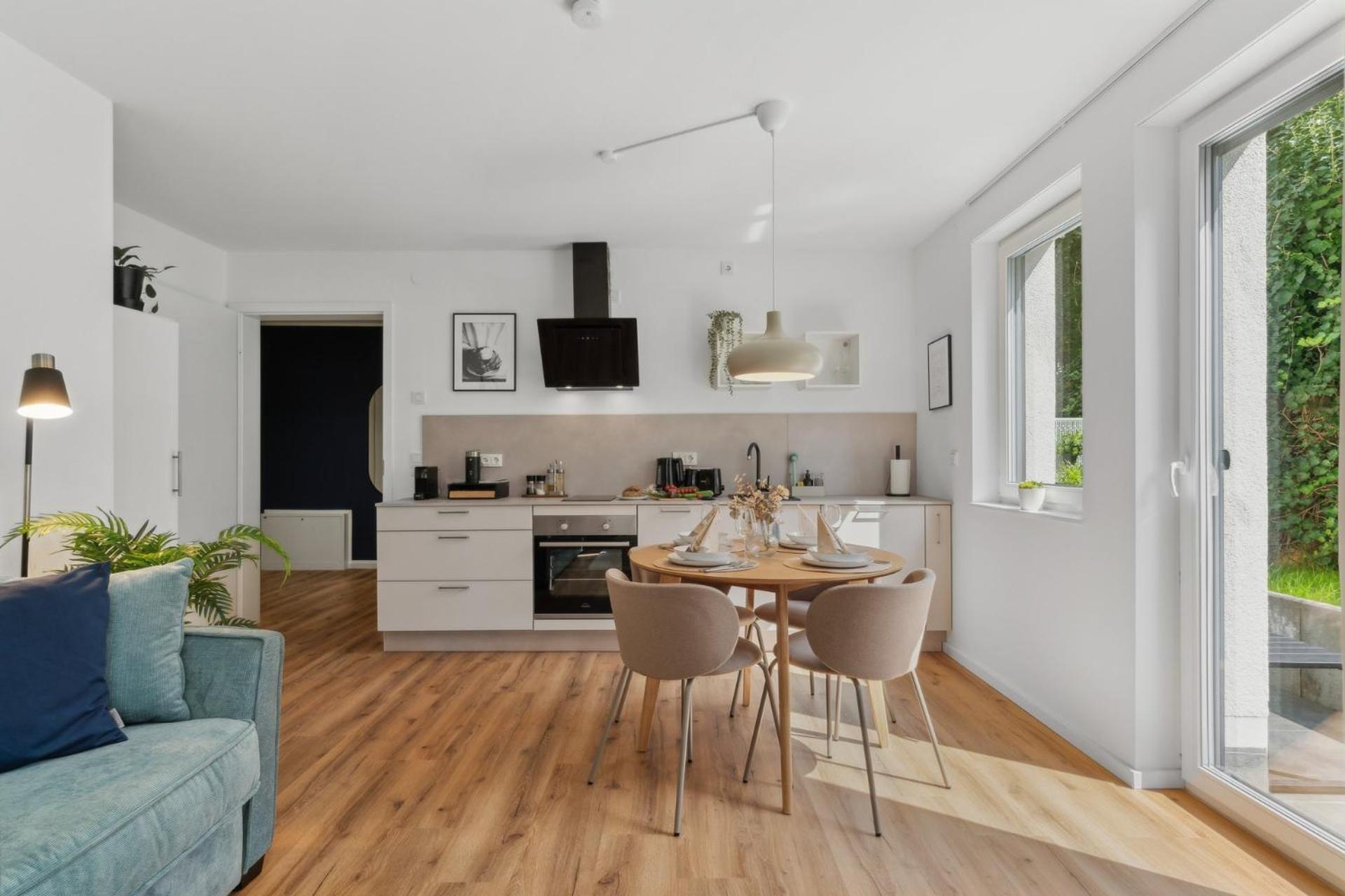 Deluxe Apartment In Bielefeld City Mit Parkplatz Und Terrasse Exterior foto